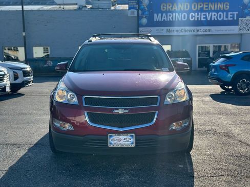 Used 2011 Chevrolet Traverse LT w/ Red Premiere Package FWD image 7