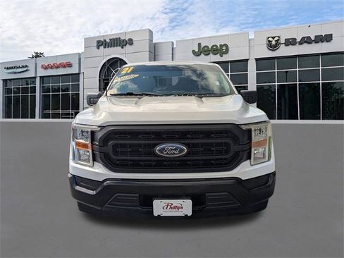 Used 2021 Ford F150 XL w/ Trailer Tow Package image 8