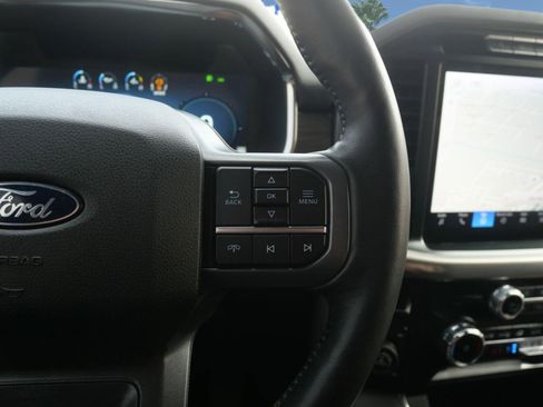 Used 2024 Ford F150 Lariat w/ FX4 Off-Road Package image 13