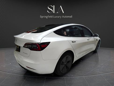 Used 2022 Tesla Model 3 Long Range AWD/4WD image 4