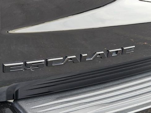 Used 2023 Cadillac Escalade Sport image 16