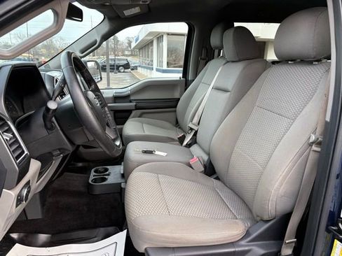 Used 2016 Ford F150 XLT w/ Equipment Group 302A Luxury image 4