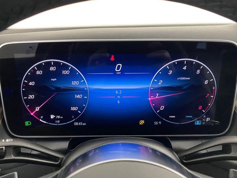 Used 2026 Mercedes-Benz GLC 300 4MATIC image 19