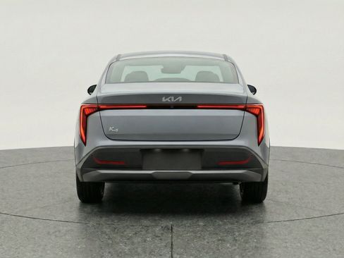 Used 2025 Kia K4 FWD image 7