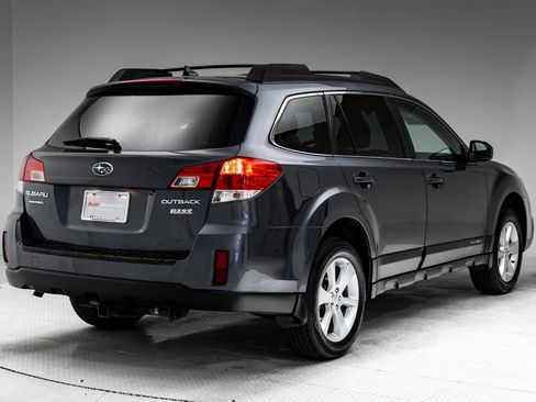 Used 2014 Subaru Outback 2.5i Premium AWD/4WD image 29