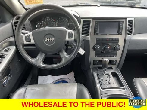 Used 2010 Jeep Grand Cherokee Laredo RWD image 13