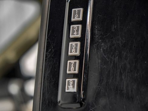 Used 2020 Ford F250 Lariat w/ Lariat Value Package AWD/4WD image 40