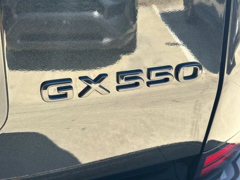 Used 2026 Lexus GX 550 w/ Accessory Package (31) AWD/4WD image 13