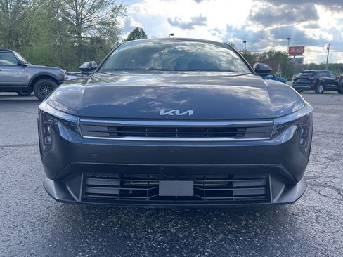 Used 2025 Kia K4 LXS image 10