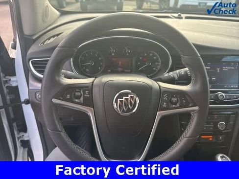Certified 2022 Buick Encore Preferred w/ Safety Package image 18