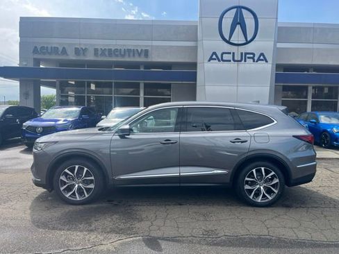 Certified 2022 Acura MDX SH-AWD w/ Technology Package image 1