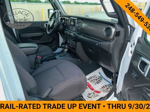 Used 2022 Jeep Gladiator Sport AWD/4WD image 12