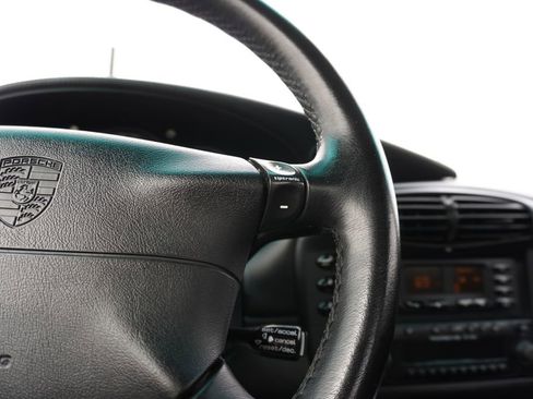 Used 2001 Porsche 911 Carrera RWD image 23