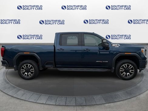 Used 2020 GMC Sierra 2500 AT4 image 8