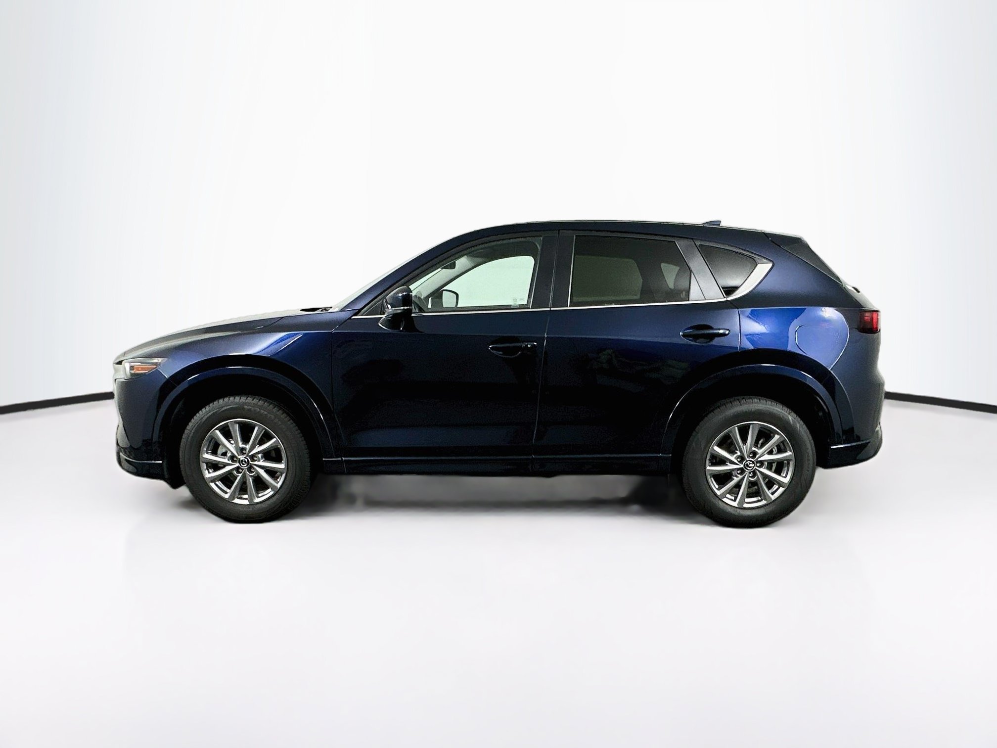 Used 2025 MAZDA CX-5 AWD 2.5 S w/ Select Package image 4