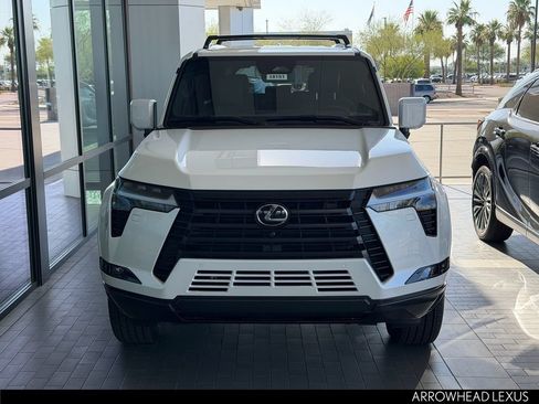 New 2026 Lexus GX 550 AWD/4WD image 5