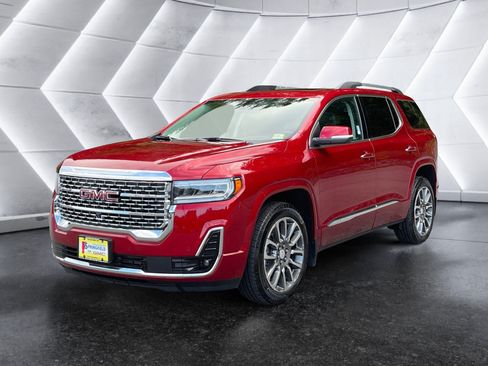 Used 2021 GMC Acadia Denali w/ Denali Ultimate Package AWD/4WD image 2