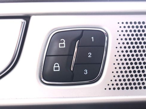 Used 2020 Ford Explorer ST w/ Premium Technology Package AWD/4WD image 32