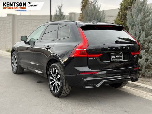 Used 2025 Volvo XC60 B5 Plus image 6