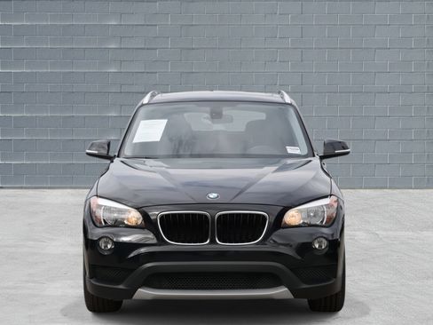 Used 2014 BMW X1 sDrive28i image 2