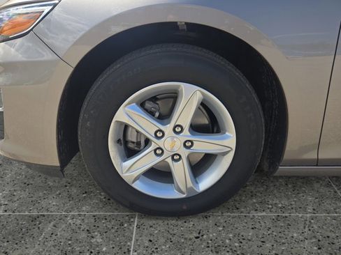 Used 2024 Chevrolet Malibu LS FWD image 14