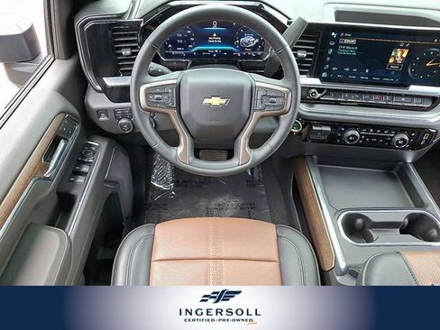 Used 2024 Chevrolet Silverado 3500 High Country image 13