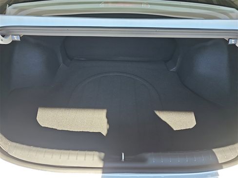 New 2026 Hyundai Elantra Sport image 12