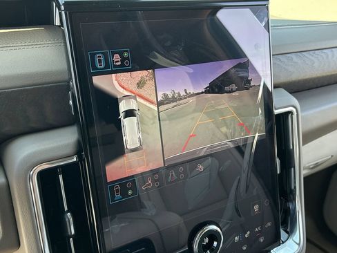 New 2026 GMC Yukon Denali w/ Advanced Technology Package AWD/4WD image 15
