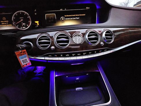 Used 2014 Mercedes-Benz S 550 Sedan image 39