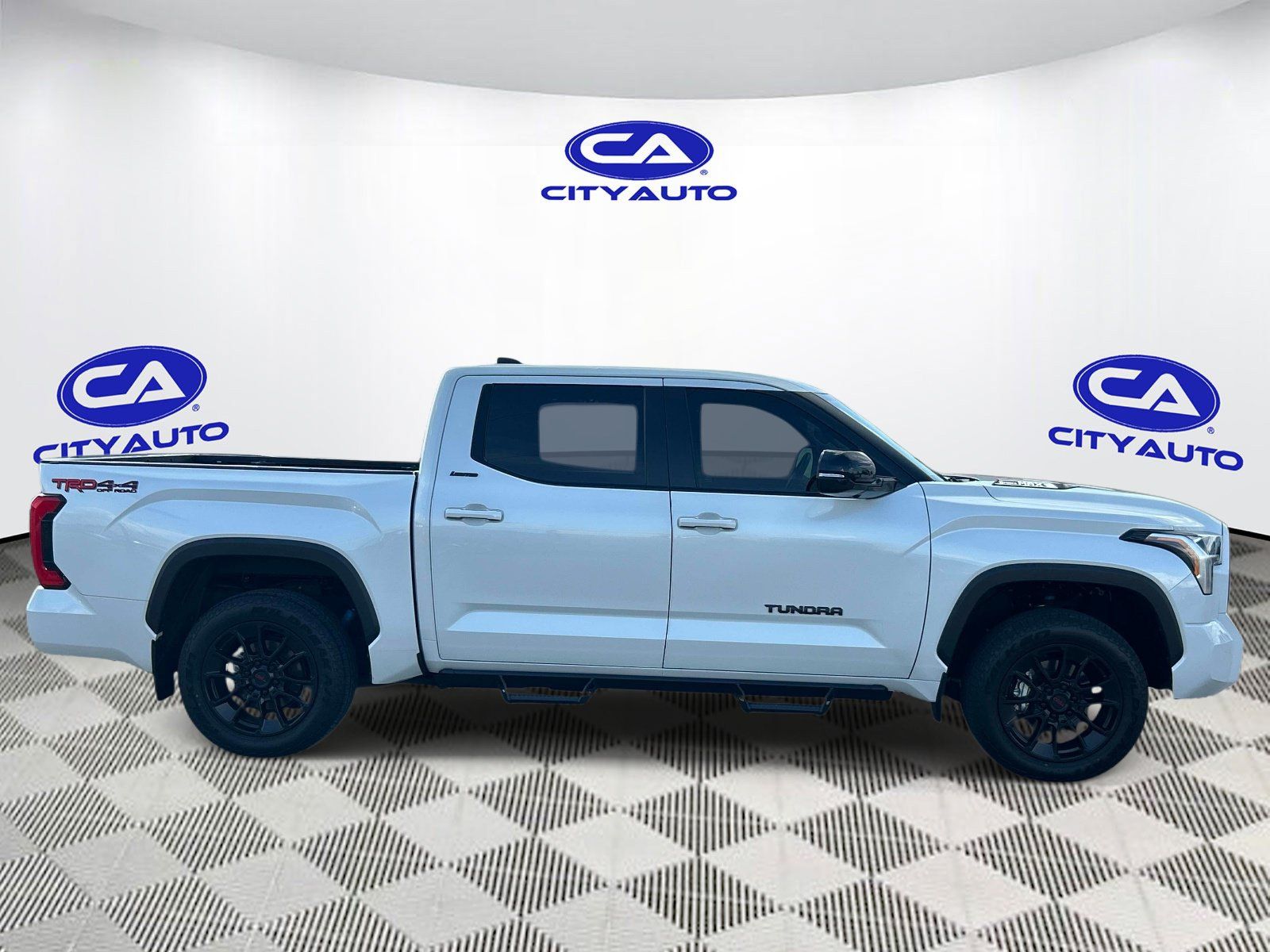 Used 2024 Toyota Tundra Limited w/ TRD Off-Road Package AWD/4WD image 2