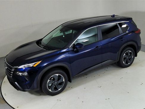 New 2026 Nissan Rogue SV image 39