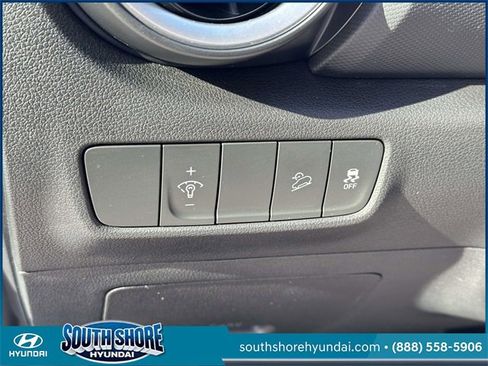 Certified 2023 Hyundai Kona SEL image 20