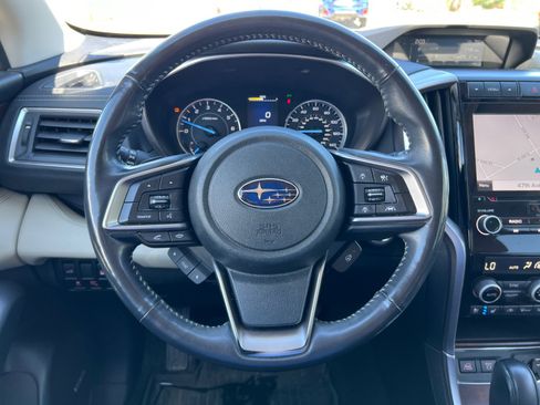 Used 2019 Subaru Ascent Touring AWD/4WD image 9