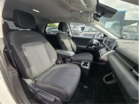Used 2024 Hyundai Ioniq 5 SEL AWD/4WD image 4