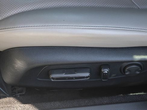 Used 2023 Honda Accord EX-L image 22