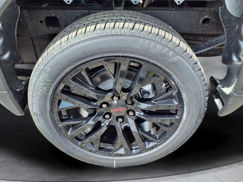 New 2026 GMC Sierra 1500 Elevation AWD/4WD image 16