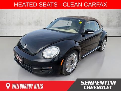 Used 2014 Volkswagen Beetle 1.8T image 1