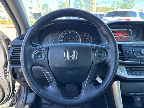 Used 2014 Honda Accord Sport image 29