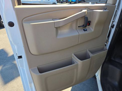 Used 2021 Chevrolet Express 2500 w/ Safety Package RWD image 16