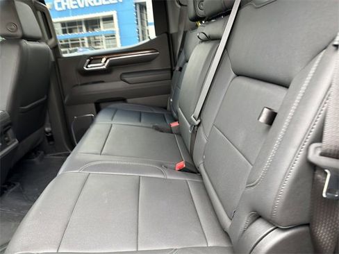 Used 2024 Chevrolet Silverado 1500 LT Trail Boss w/ Convenience Package II image 12