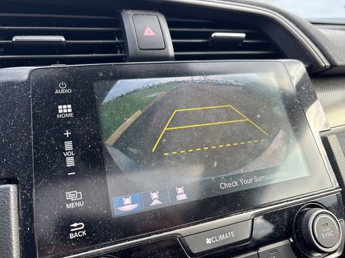 Used 2018 Honda Civic EX image 23