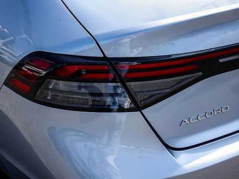 Used 2025 Honda Accord LX image 8