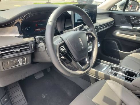 Certified 2024 Lincoln Corsair AWD w/ Equipment Group 101A image 12