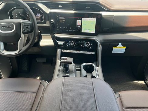 New 2026 GMC Sierra 1500 Denali AWD/4WD image 13