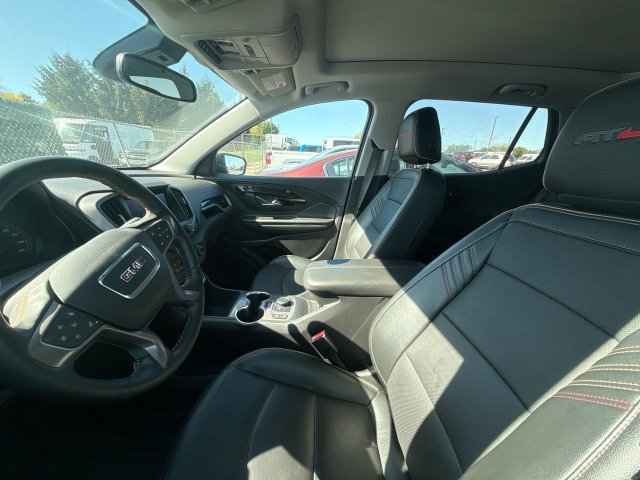 Used 2024 GMC Terrain AT4 w/ Tech Package AWD/4WD image 17