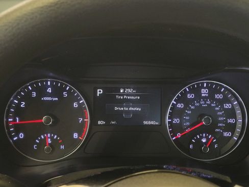 Used 2024 Kia Forte LXS FWD image 23
