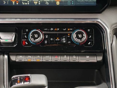 Used 2024 GMC Sierra 1500 Denali w/ Technology Package image 34