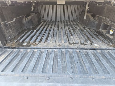 Used 2021 Toyota Tacoma TRD Off-Road w/ Technology Package image 33