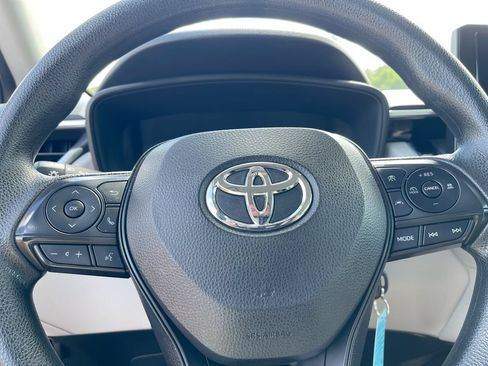 Certified 2023 Toyota Corolla Cross L AWD/4WD image 7
