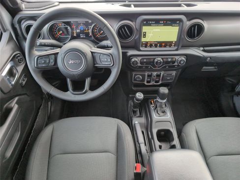 Used 2023 Jeep Gladiator Willys image 27